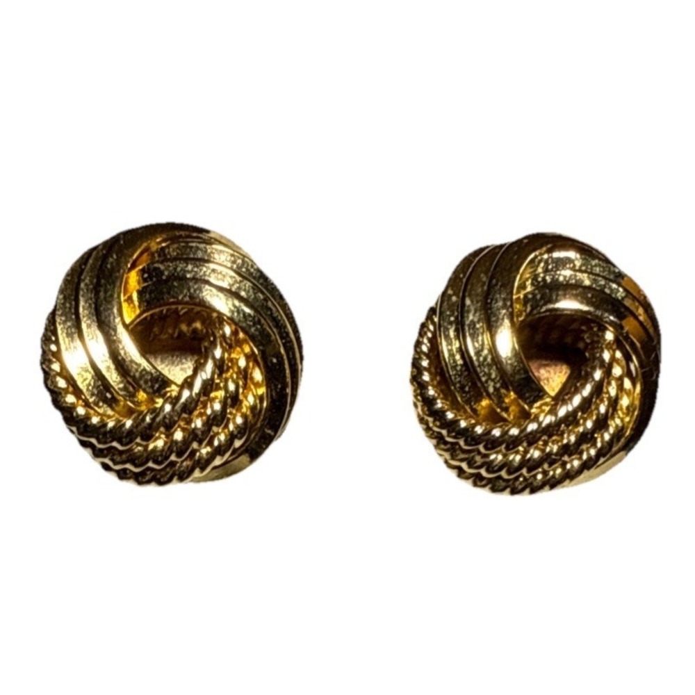 Vintageโ Gold Tone Textured Knot Stud Earrings J17-3